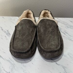 Men's Ugg Suede Slippers